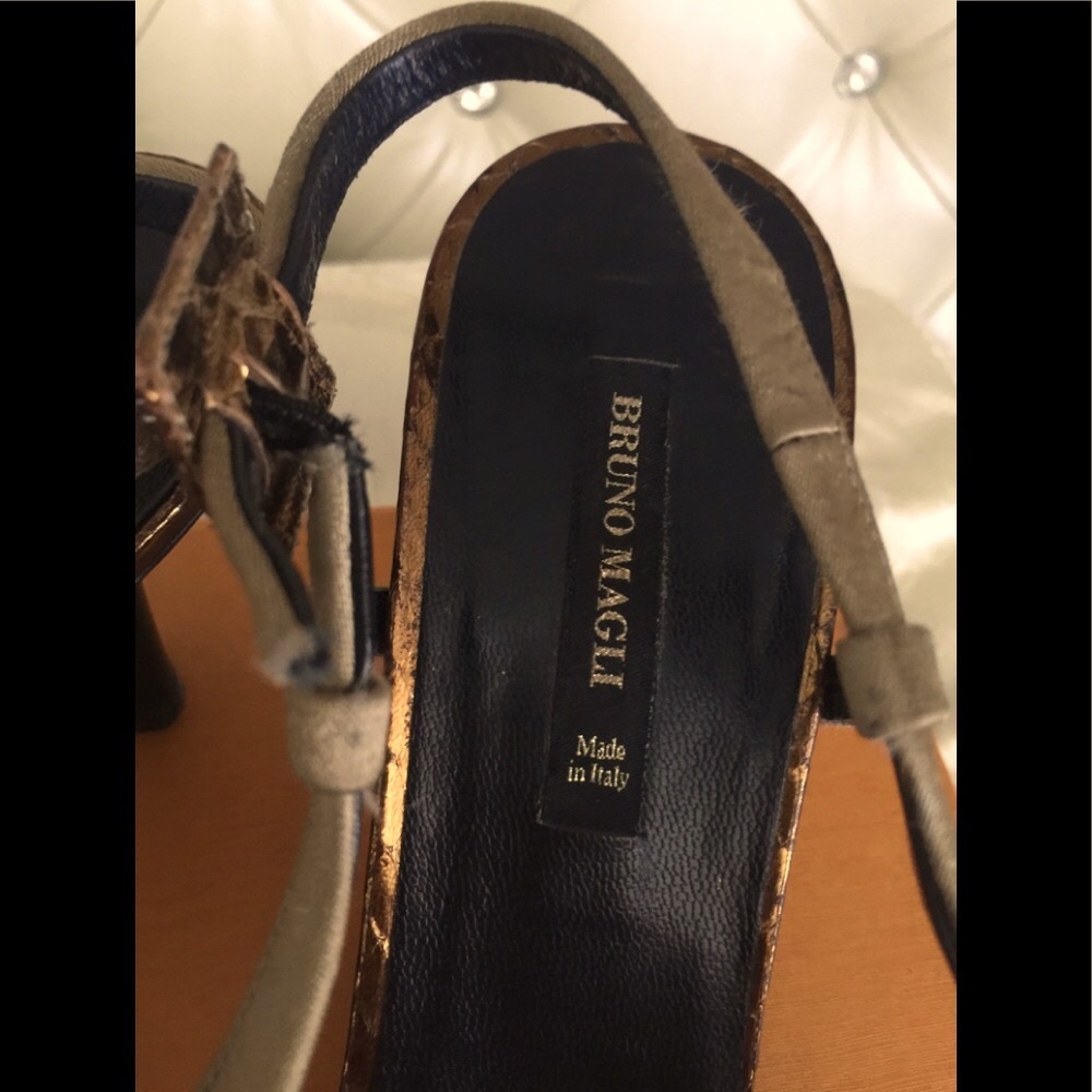 BRUNO MAGLI Pump 2” Heels - Picture 7 of 12